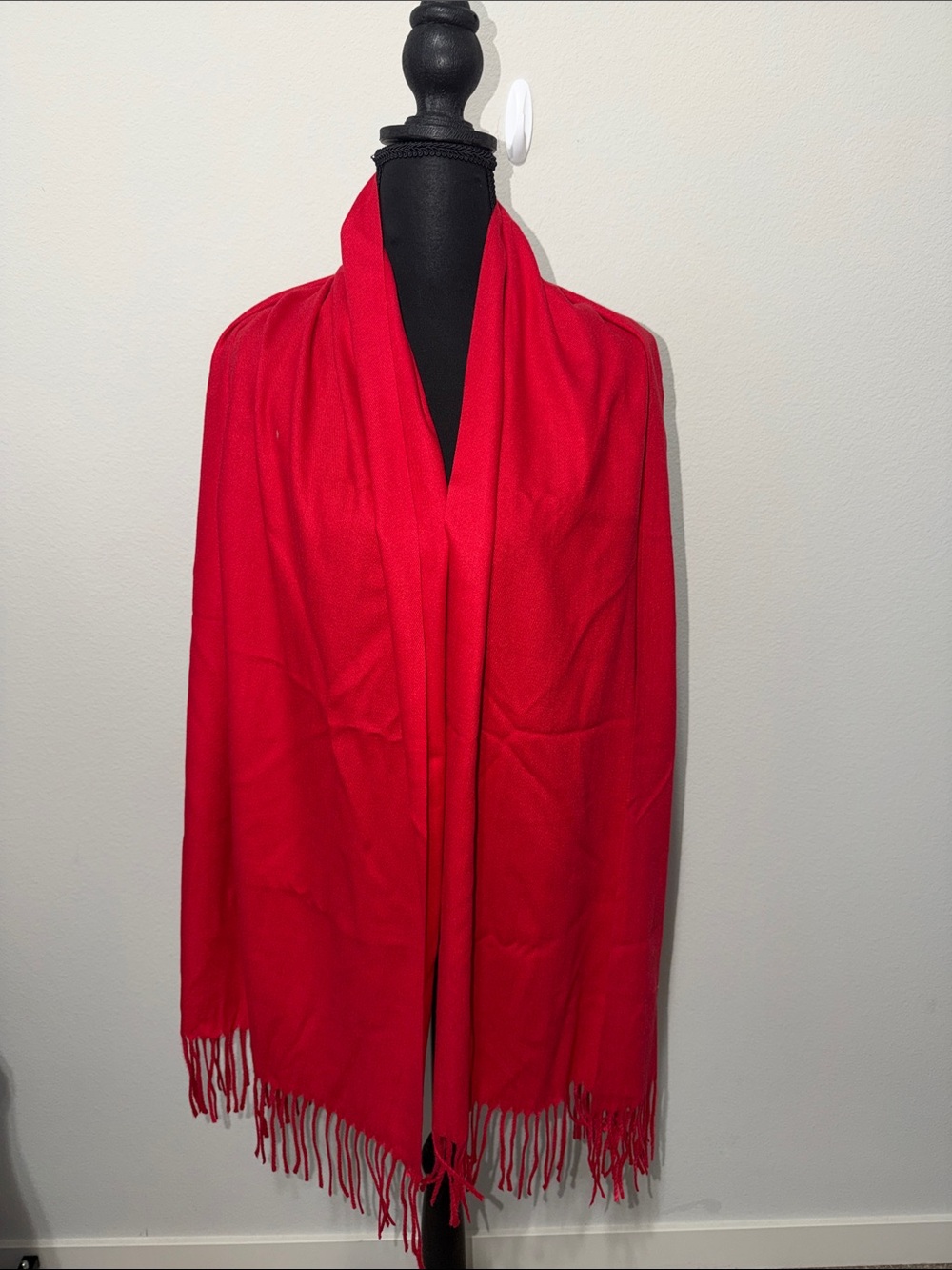 HALARA Red Fringe Wrap Scarf
